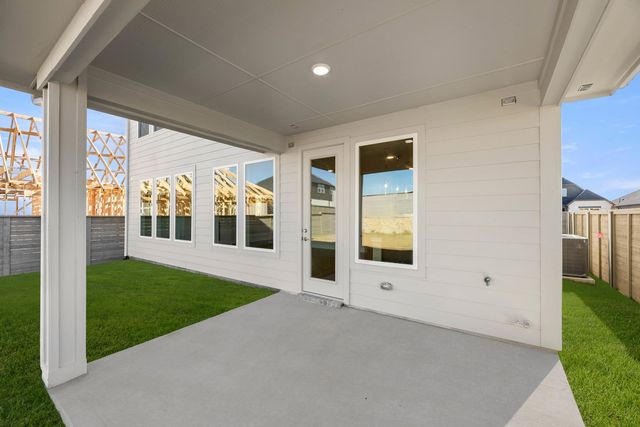 11740 Edgewood Drive, Justin, TX 76247