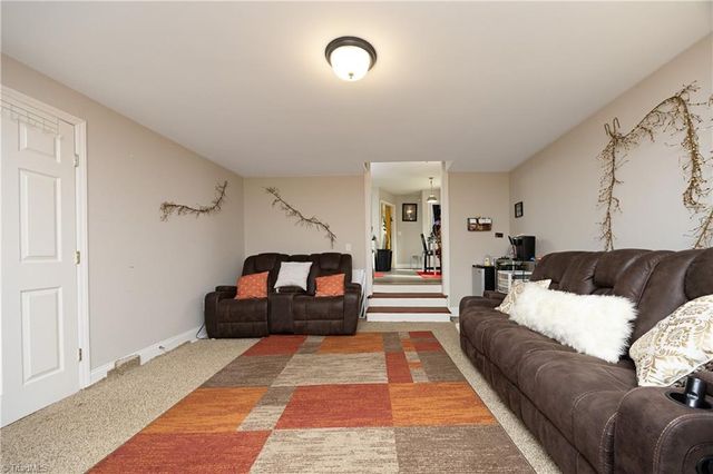 303 Trail Eight, Burlington, NC 27215