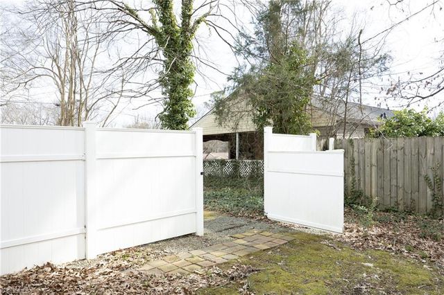 303 Trail Eight, Burlington, NC 27215