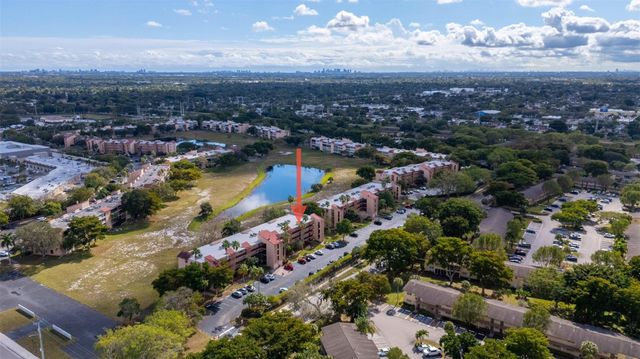 480 NW 76th Avenue 407, Margate, FL 33063