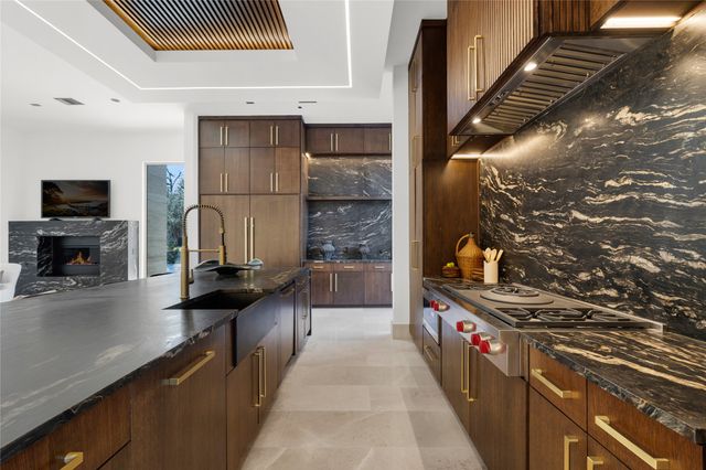 10920 Strait Lane, Dallas, TX 75229