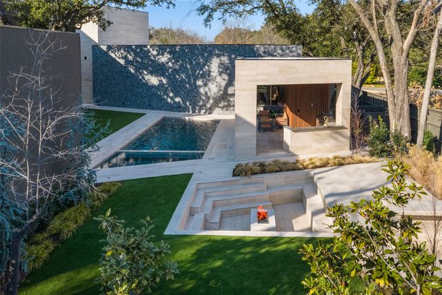 10920 Strait Lane, Dallas, TX 75229