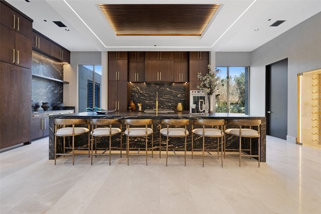 10920 Strait Lane, Dallas, TX 75229