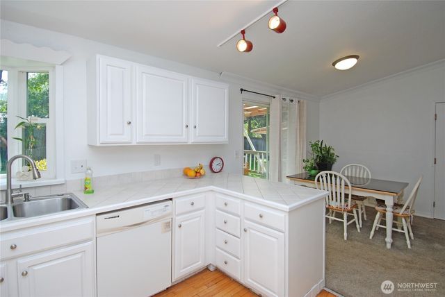 12422 48th Drive SE, Everett, WA 98208