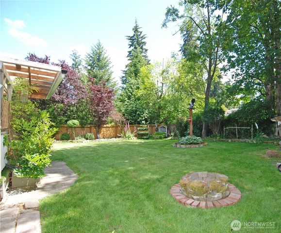 12422 48th Drive SE, Everett, WA 98208