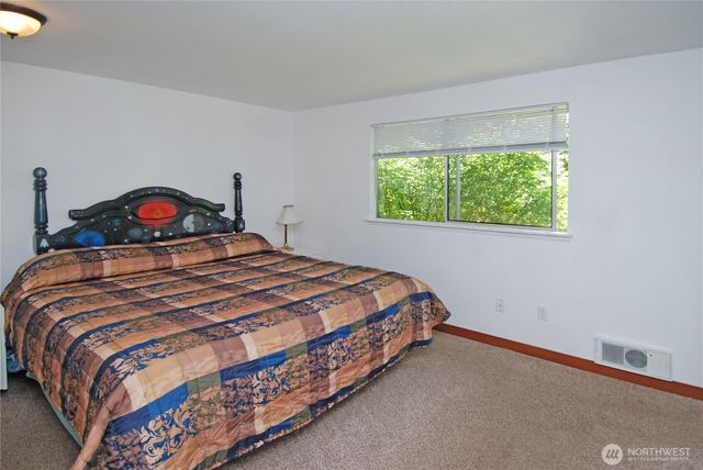 12422 48th Drive SE, Everett, WA 98208