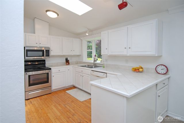 12422 48th Drive SE, Everett, WA 98208