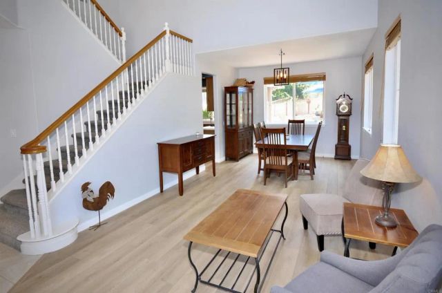 1015 Via Reata, Vista, CA 92081
