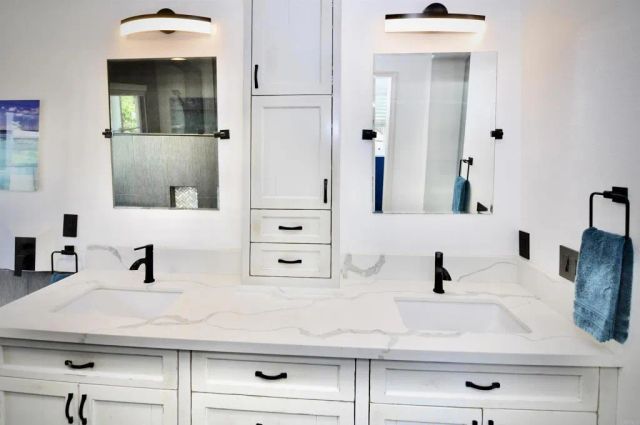 1015 Via Reata, Vista, CA 92081