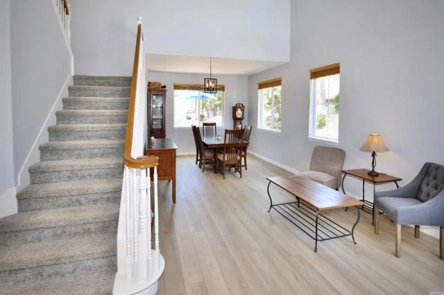 1015 Via Reata, Vista, CA 92081