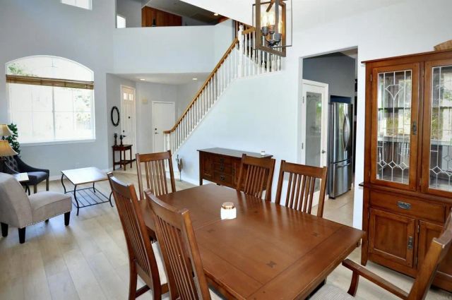 1015 Via Reata, Vista, CA 92081