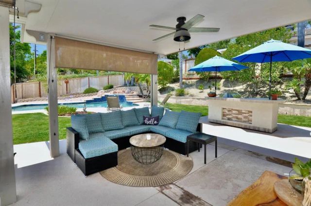 1015 Via Reata, Vista, CA 92081
