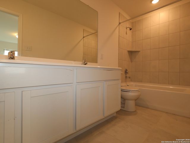 1177 Limestone Ridge, Seguin, TX 78155