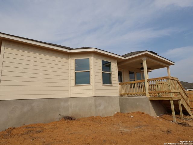 1177 Limestone Ridge, Seguin, TX 78155