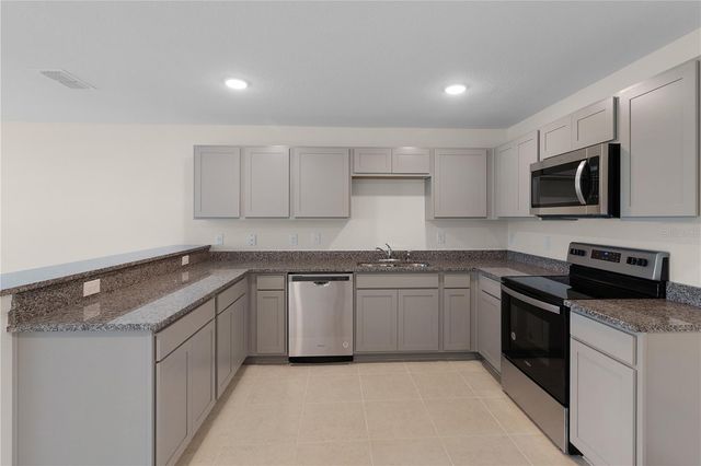 304 TOWNS CIRCLE, Haines City, FL 33844