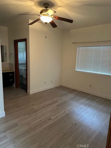 4636 Russell Avenue, Los Feliz, CA 90027