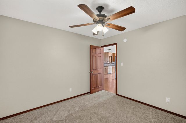 1407 Valley View Drive SW, Los Lunas, NM 87031