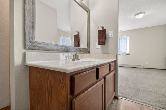 1407 Valley View Drive SW, Los Lunas, NM 87031