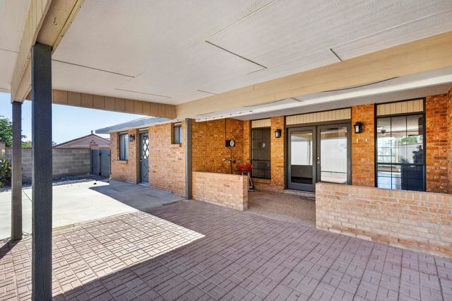 1407 Valley View Drive SW, Los Lunas, NM 87031