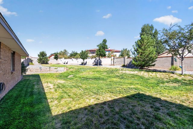 1407 Valley View Drive SW, Los Lunas, NM 87031