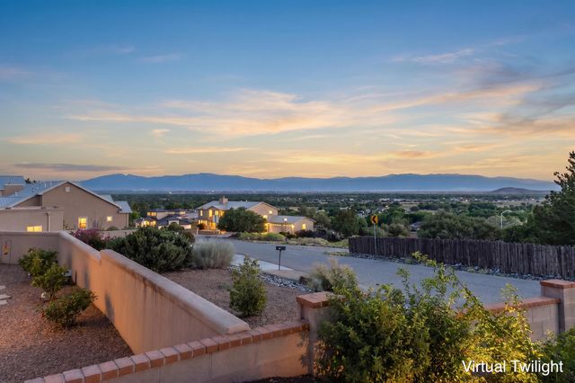 1407 Valley View Drive SW, Los Lunas, NM 87031