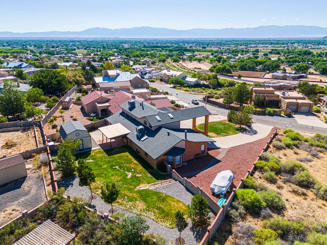 1407 Valley View Drive SW, Los Lunas, NM 87031
