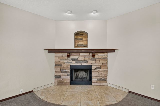 1407 Valley View Drive SW, Los Lunas, NM 87031