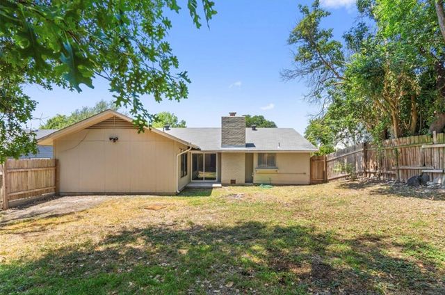 914 Hillside Oaks DR, Austin, TX 78745