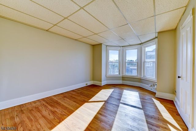 185 W Cliff St, Somerville Boro, NJ 08876