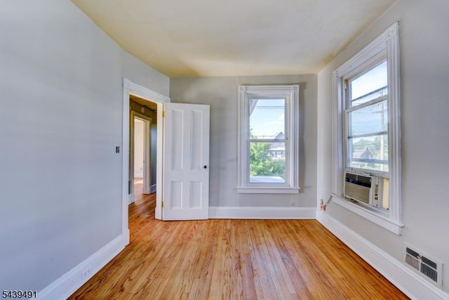 185 W Cliff St, Somerville Boro, NJ 08876
