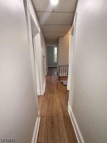 185 W Cliff St, Somerville Boro, NJ 08876