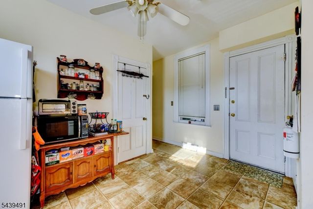 185 W Cliff St, Somerville Boro, NJ 08876