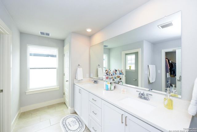 16011 Babcock Rd Unit 13, San Antonio, TX 78255