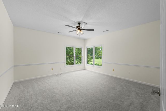 5035 Saint Andrews Cove, Olive Branch, MS 38654