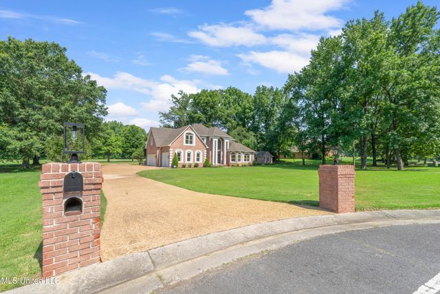 5035 Saint Andrews Cove, Olive Branch, MS 38654