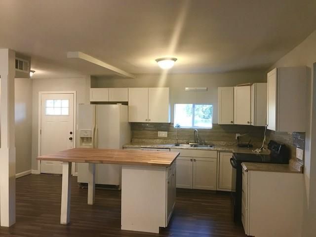 6304 Hudson Bend RD, Austin, TX 78734