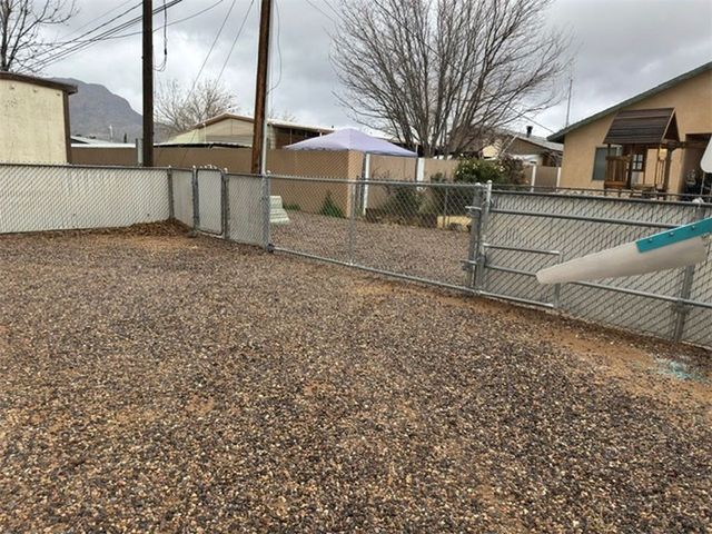 2085 E Packard Avenue, Kingman, AZ 86409