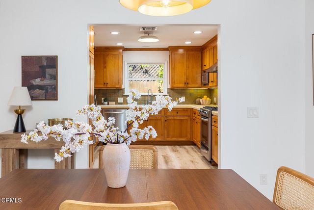 958 966 E Orange Grove Boulevard, Pasadena, CA 91104