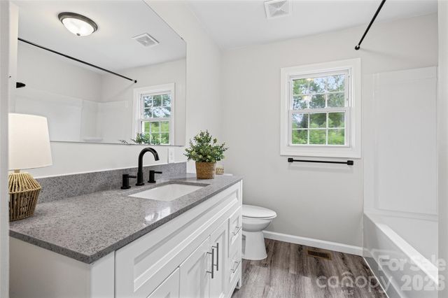 406 Green Street, Lincolnton, NC 28092