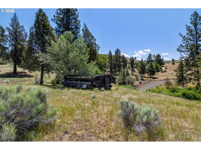 N Hwy 395, Mount Vernon, OR 97865