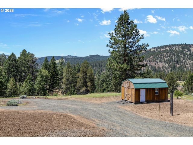 N Hwy 395, Mount Vernon, OR 97865