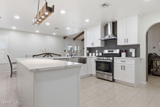 6375 DESERT WILLOW Drive, El Paso, TX 79938