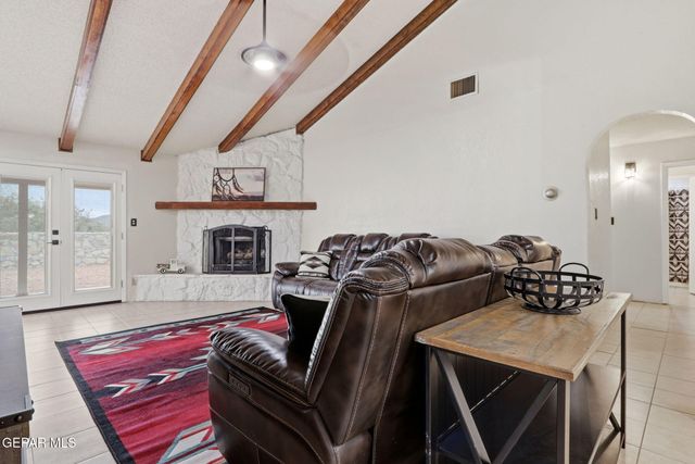 6375 DESERT WILLOW Drive, El Paso, TX 79938