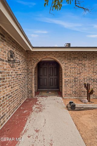 6375 DESERT WILLOW Drive, El Paso, TX 79938