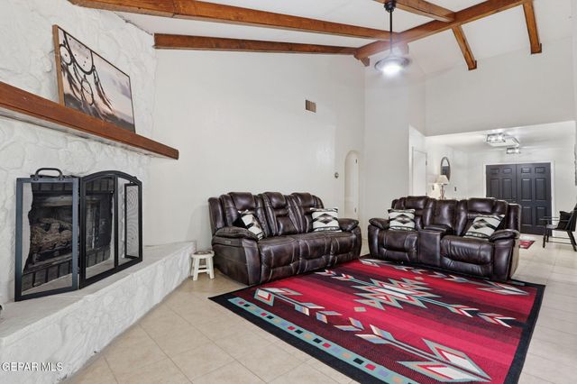 6375 DESERT WILLOW Drive, El Paso, TX 79938