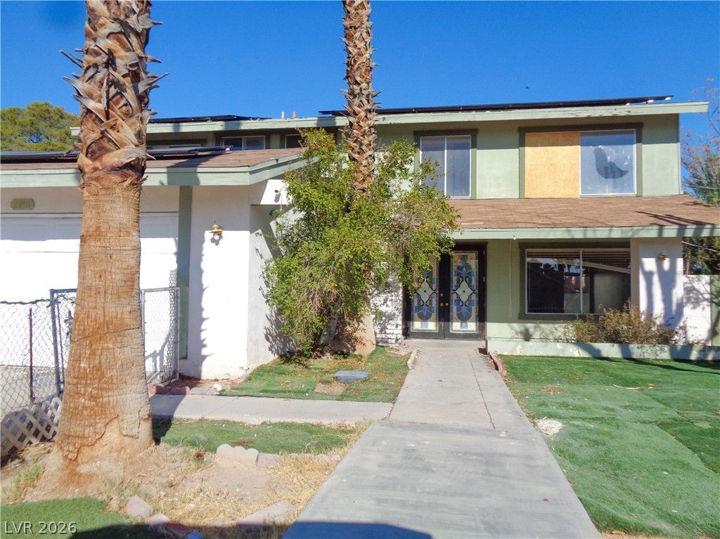 2910 boise Street, Las Vegas, NV 89121 — photo 2