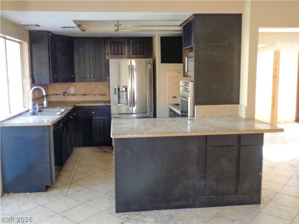 2910 boise Street, Las Vegas, NV 89121 — photo 5
