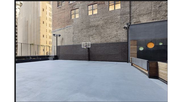 15 William St Apt 10B, New York City, NY 10005