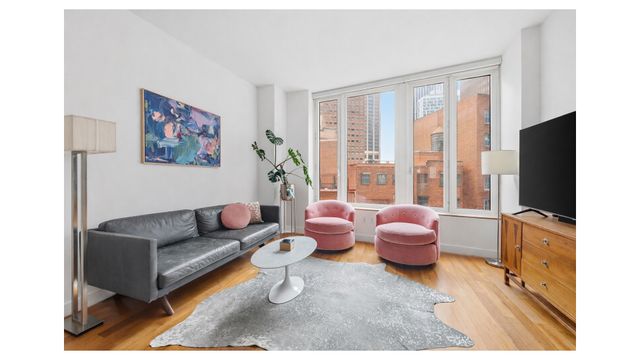 15 William St Apt 10B, New York City, NY 10005