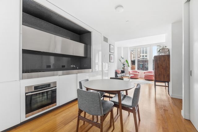 15 William St Apt 10B, New York City, NY 10005